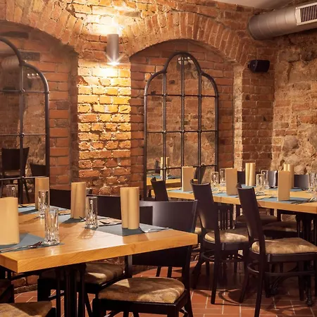 Brovaria Boutique Stary Rynek - Old Town Square Hotell 3*