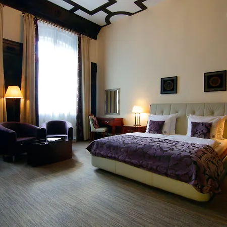 Hotel Brovaria Boutique Hotel Stary Rynek - Old Town Square 3*