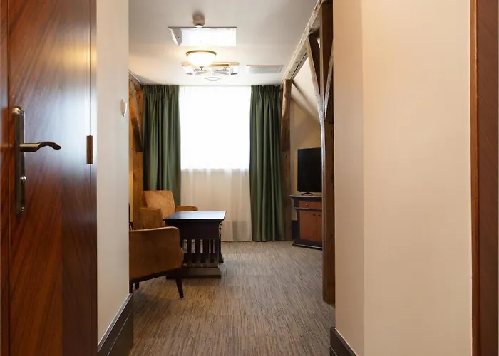 Отель Brovaria Boutique Stary Rynek - Old Town Square 3*