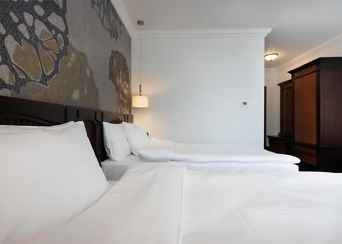 Brovaria Boutique Stary Rynek - Old Town Square Отель 3*