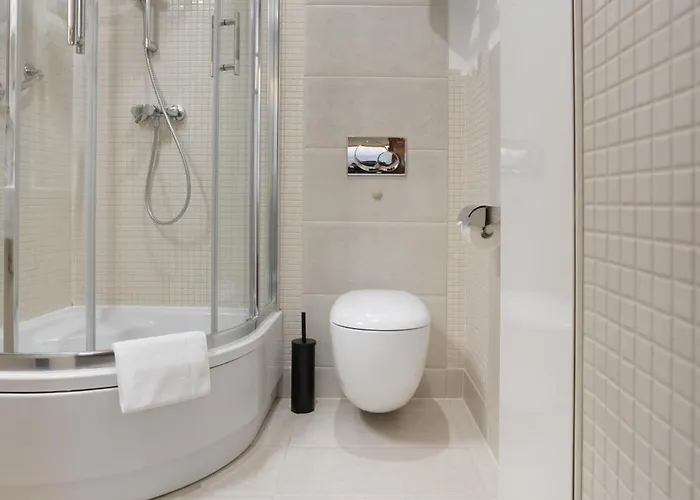 Brovaria Boutique Stary Rynek - Old Town Square Отель 3*