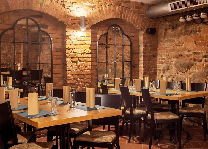 Brovaria Boutique Hotel Stary Rynek - Old Town Square Hotel 3*