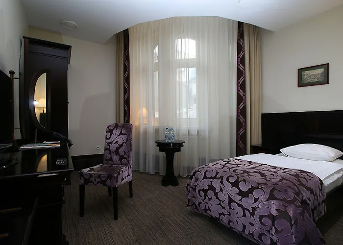 Brovaria Boutique Hotel Stary Rynek - Old Town Square 3*